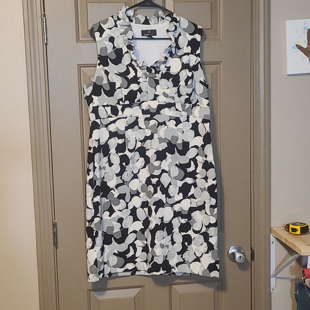 Ronni Nicole dress size 16
